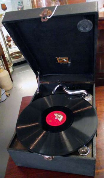 Vintage-record-player